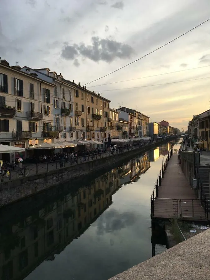 Charming Apartment On The Darsena Navigli - Pulizia Eccezionale Milánó 0*,  Olaszország