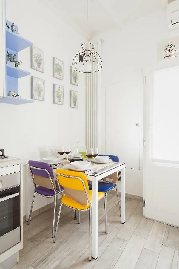 Charming Apartment On The Darsena Navigli - Pulizia Eccezionale Milánó