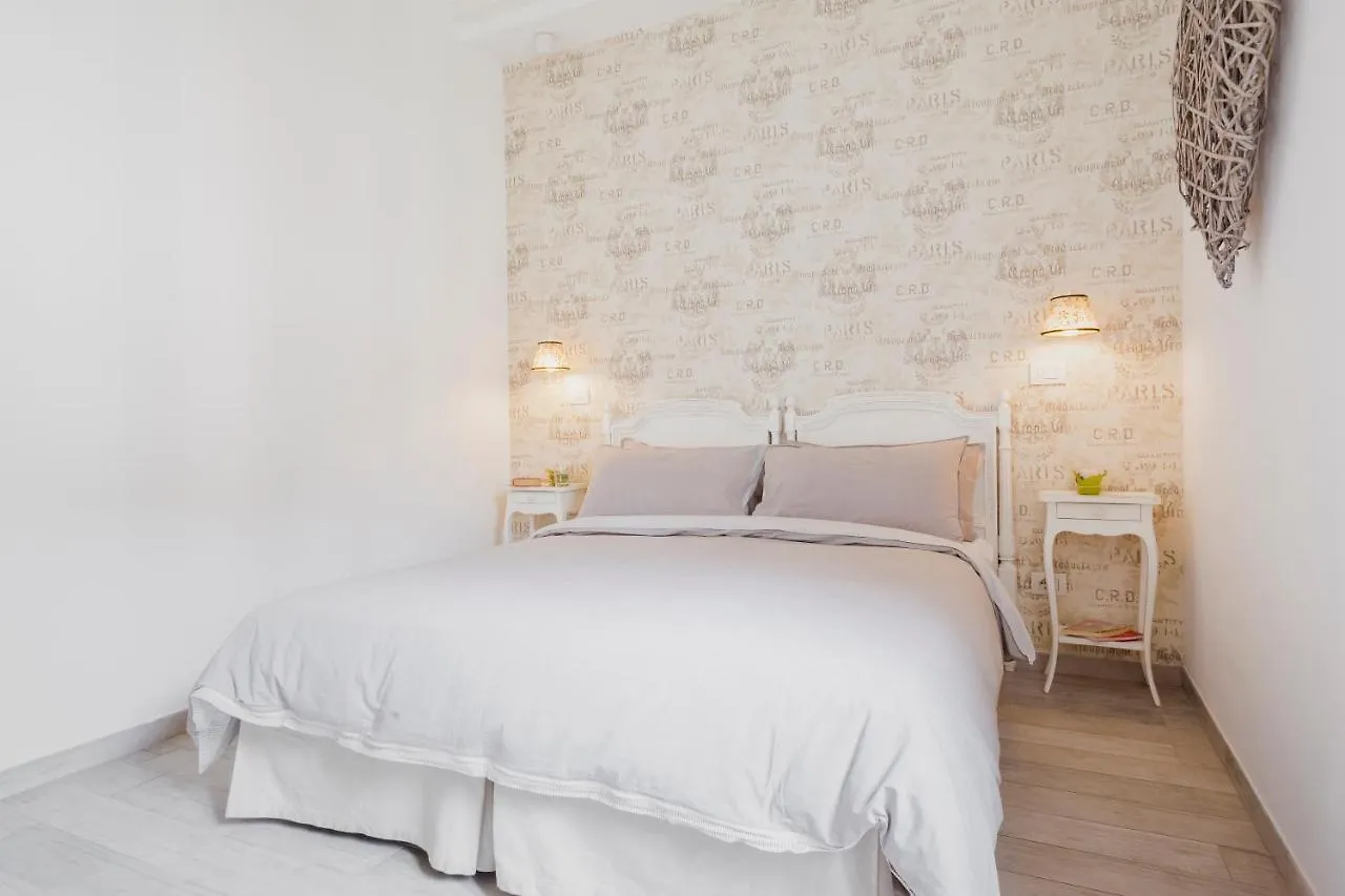 Charming Apartment On The Darsena Navigli - Pulizia Eccezionale Milánó